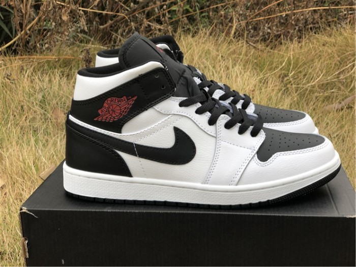 Super Max Perfect Jordan 1 shoes-086