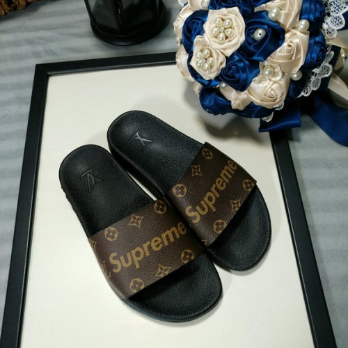 LV women Sandals 1：1 Quality-182