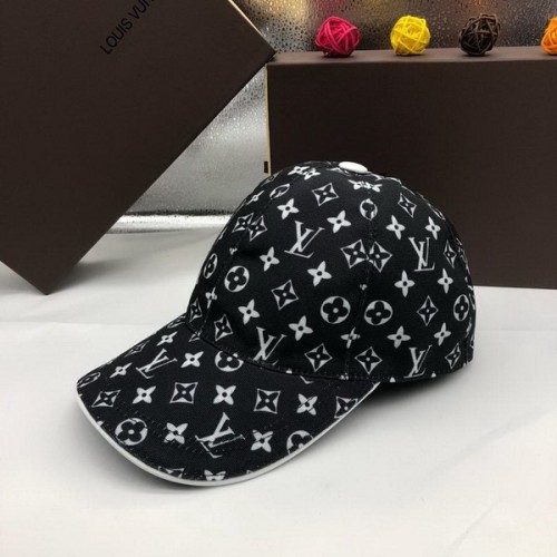 LV Hats AAA-311