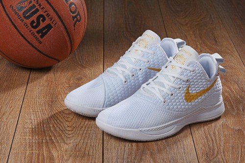 Nike LeBron James 3 shoes-010