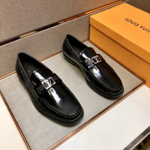 LV Men shoes 1：1 quality-4042