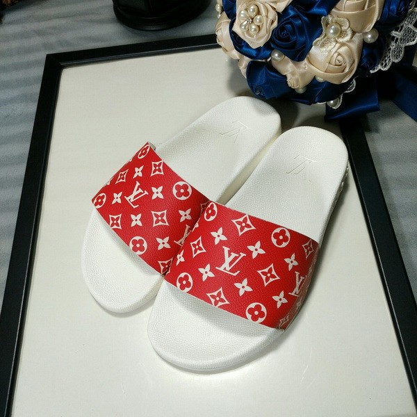 LV women Sandals 1：1 Quality-183