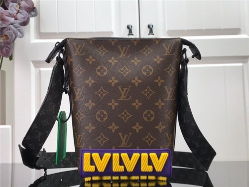 LV High End Quality Bag-745