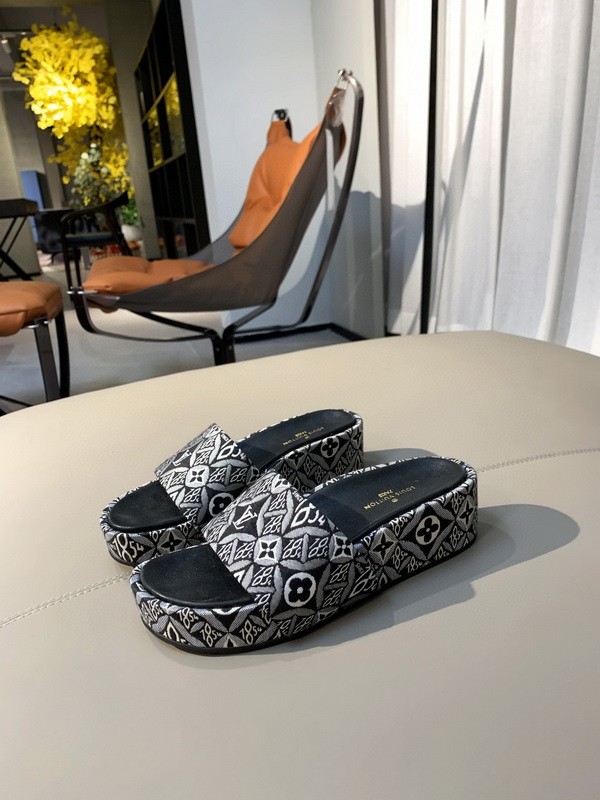 LV Sandals 1-1 Quality-312