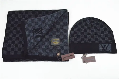 LV Wool Cap Scarf AAA-030