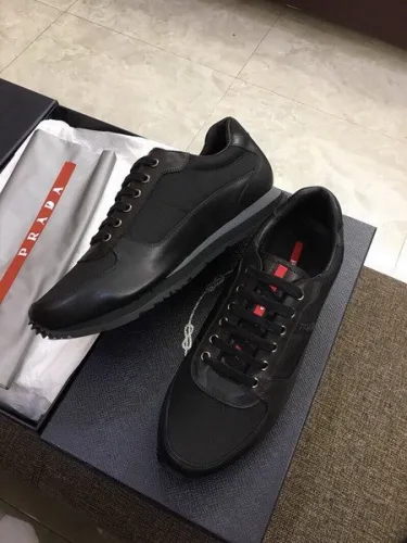 Prada men shoes 1：1 quality-347