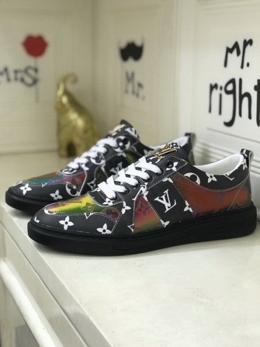 LV Men shoes 1：1 quality-3469