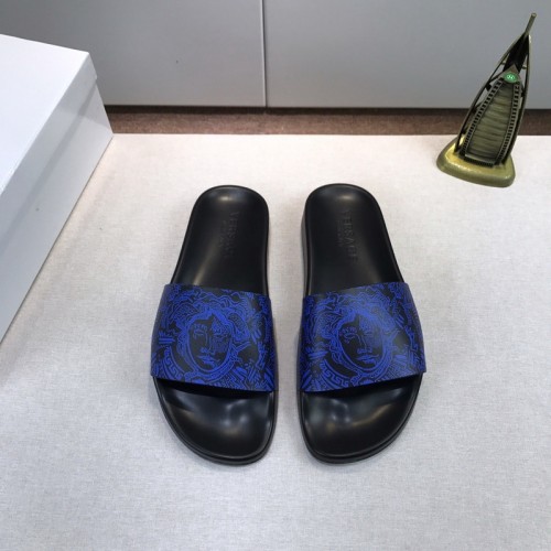 Versace men slippers AAA-144(38-45)