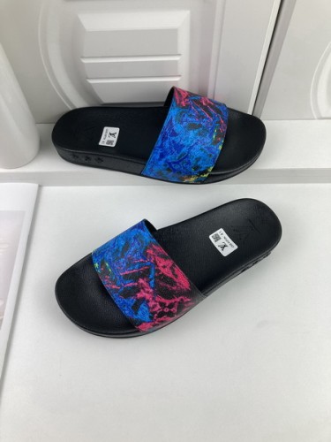 LV men slippers AAA-1119