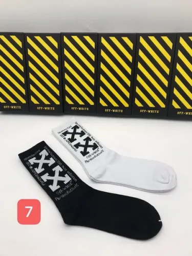 Off White Socks-044