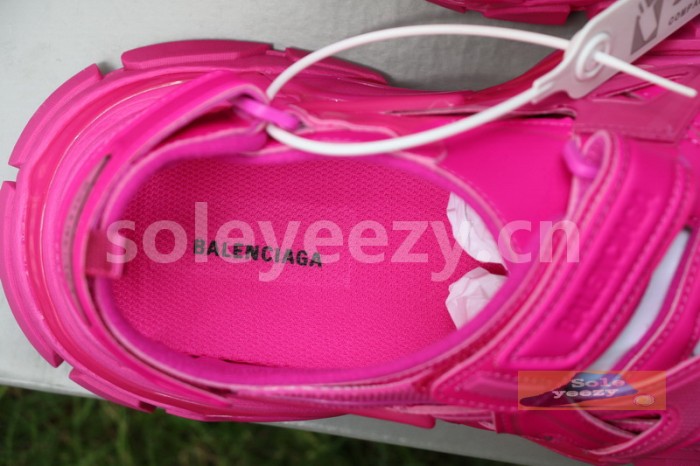 Super Max B Sandals-001