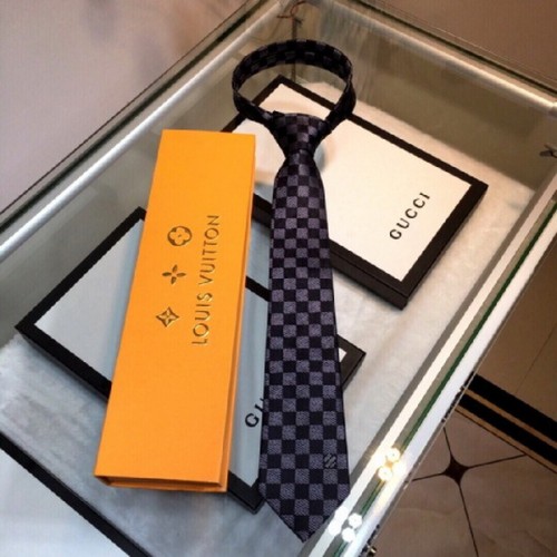 LV Necktie AAA Quality-105
