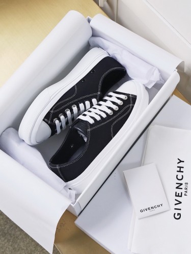 Super Max Givenchy Shoes-154