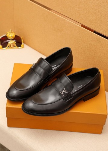 LV Men shoes 1：1 quality-4214