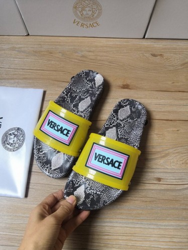 Versace men slippers AAA-201(38-46)