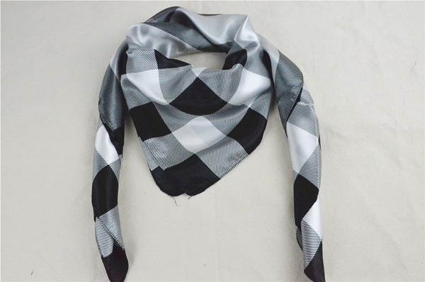 Burberry Silk Scarf AAA-106