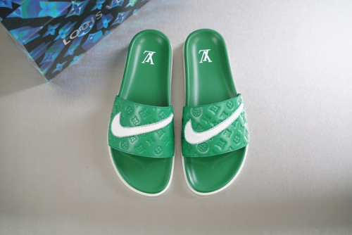 LV Sandals 1：1 Quality-235