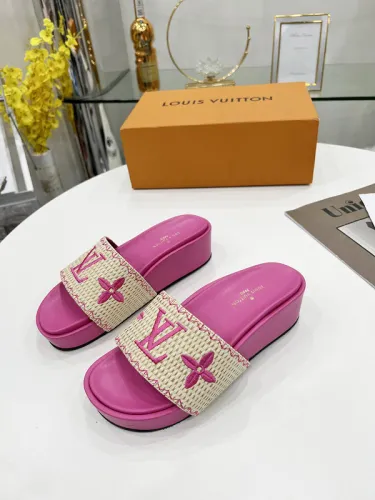 LV women Sandals 1：1 Quality-393
