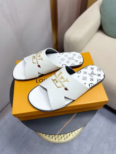 LV Sandals 1：1 Quality-290