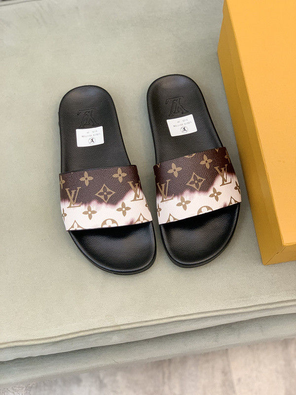 LV Sandals 1：1 Quality-414