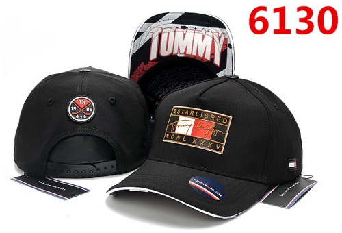 TOMMY HILFIGER Hats-105