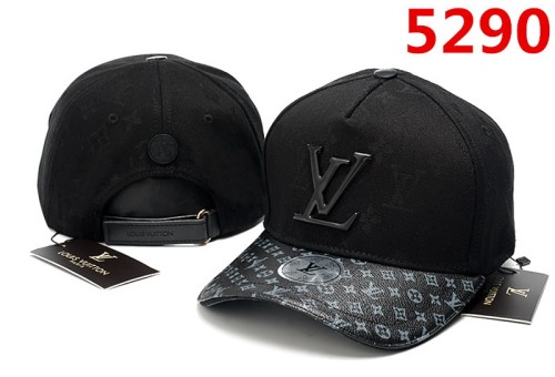 LV Hats-004