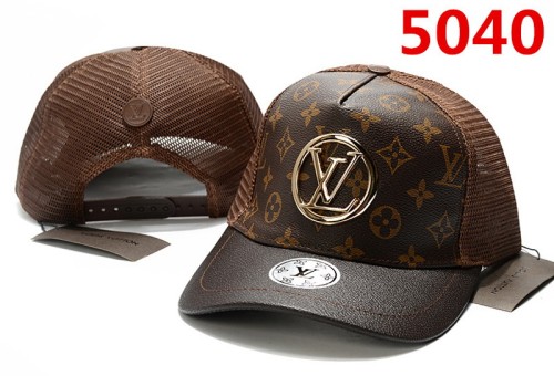 LV Hats-039