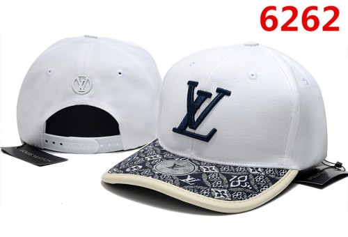 LV Hats-124