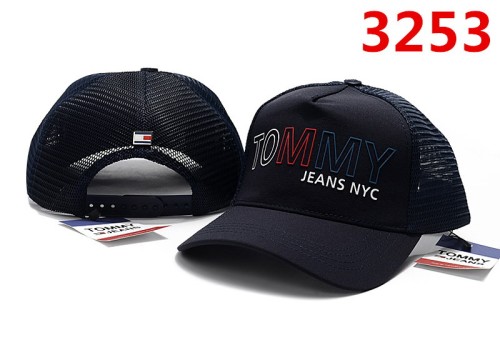 TOMMY HILFIGER Hats-031