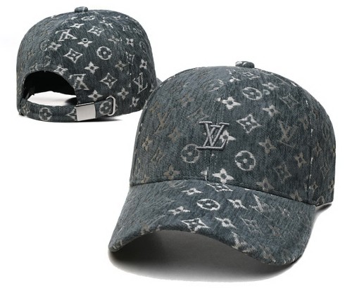 LV Hats-096