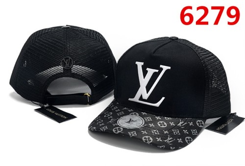 LV Hats-120