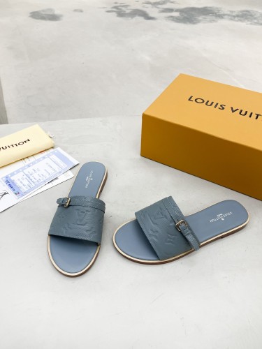 LV women Sandals 1：1 Quality-468