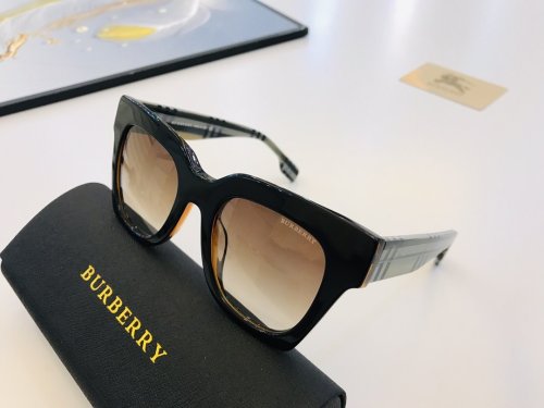 Burberry Sunglasses AAAA-283