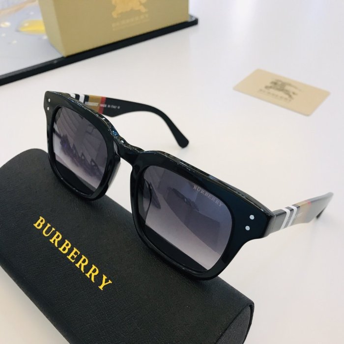 Burberry Sunglasses AAAA-416