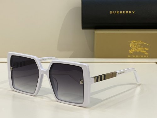 Burberry Sunglasses AAAA-837