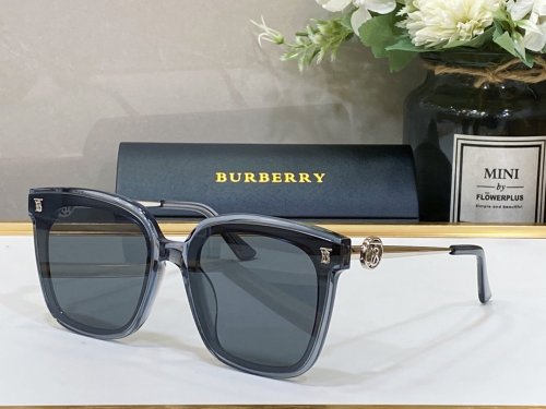 Burberry Sunglasses AAAA-326