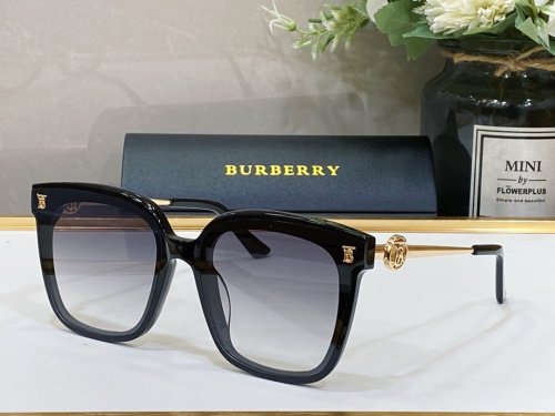 Burberry Sunglasses AAAA-324