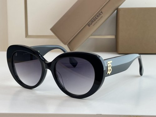 Burberry Sunglasses AAAA-224