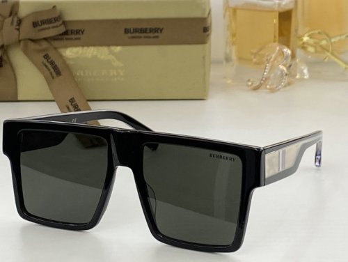 Burberry Sunglasses AAAA-725