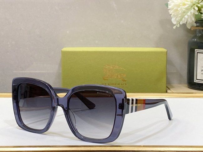 Burberry Sunglasses AAAA-106