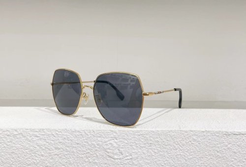 Burberry Sunglasses AAAA-096