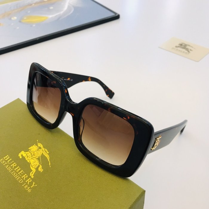 Burberry Sunglasses AAAA-256