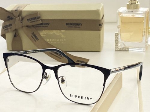 Burberry Sunglasses AAAA-677