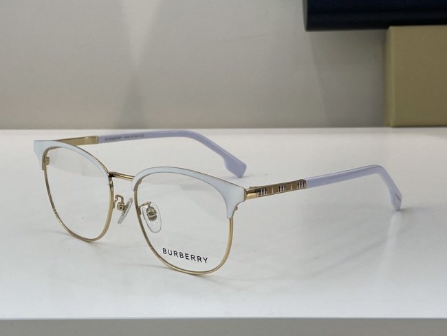 Burberry Sunglasses AAAA-814