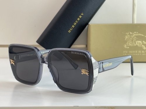 Burberry Sunglasses AAAA-444