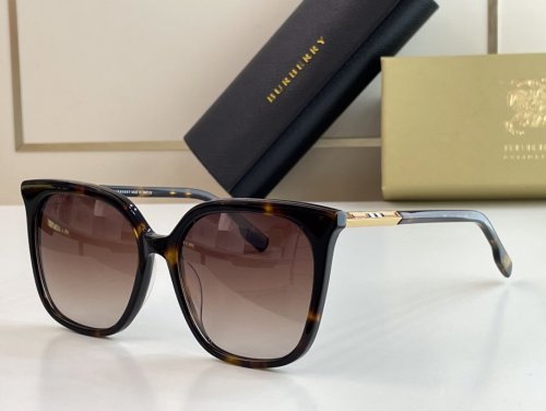 Burberry Sunglasses AAAA-649