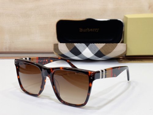 Burberry Sunglasses AAAA-895