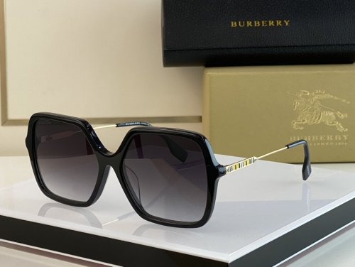 Burberry Sunglasses AAAA-463