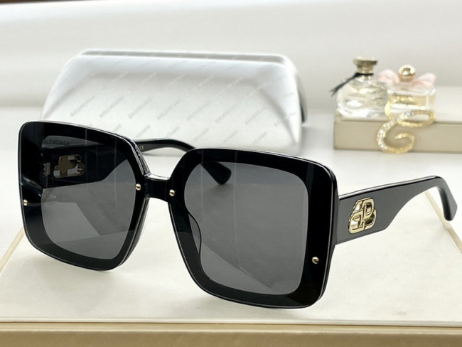 B Sunglasses AAAA-133