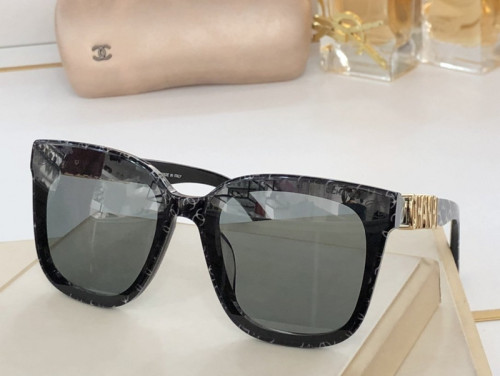 CHNL Sunglasses AAAA-544